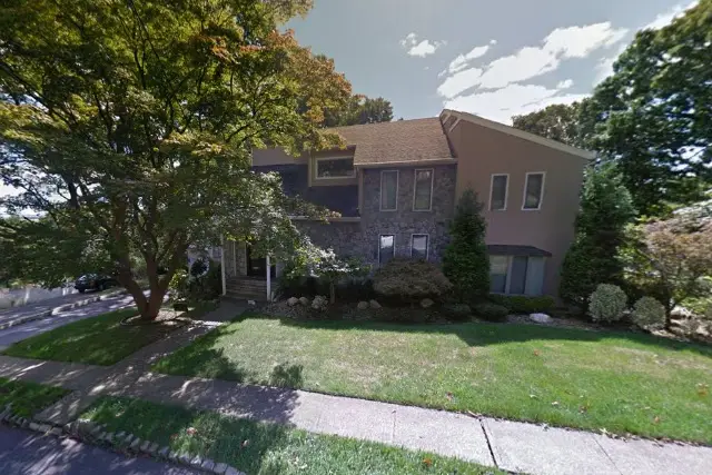 Sergeant Gilson reportedly drove onto a yard at 108 Longview Road in Staten Island